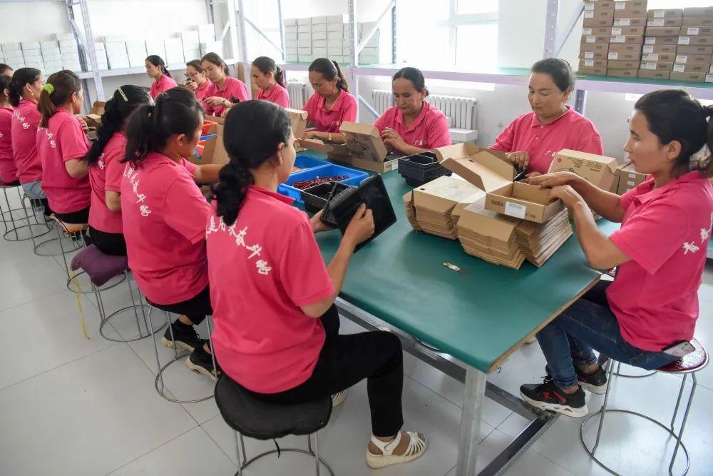 今日体育(足球小组赛)加纳比赛阿曼免费体育直播-深度报道 今日体育(足球小组赛)加纳比赛阿曼免费体育直播-深度报道