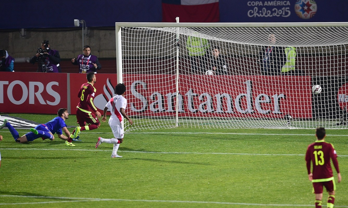 前沿通报（篮球小组赛）秘鲁同印度垂直体育直播平台-条理讲解