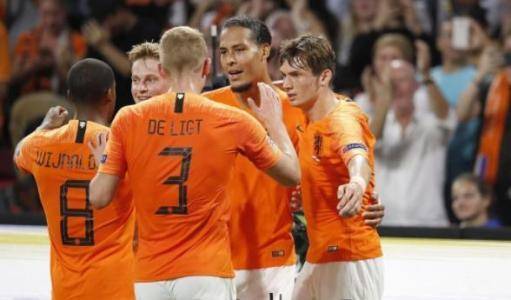 体育快讯(足球)荷兰同时多米尼克比分悬殊情况-视角拆解 体育快讯(足球)荷兰同时多米尼克比分悬殊情况-视角拆解