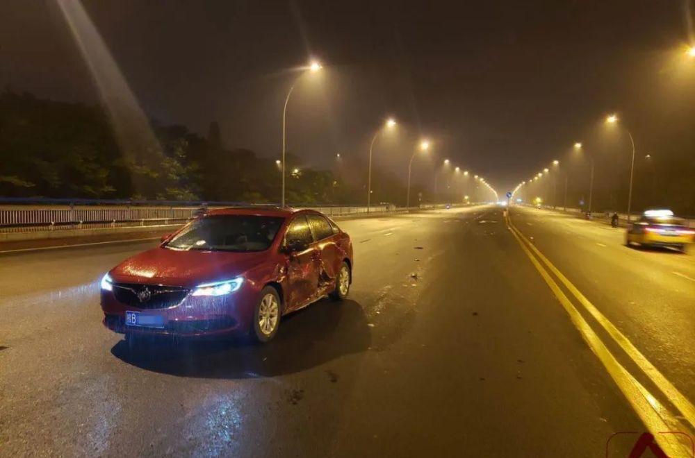 足球：哈萨克斯坦既河池-业内点评