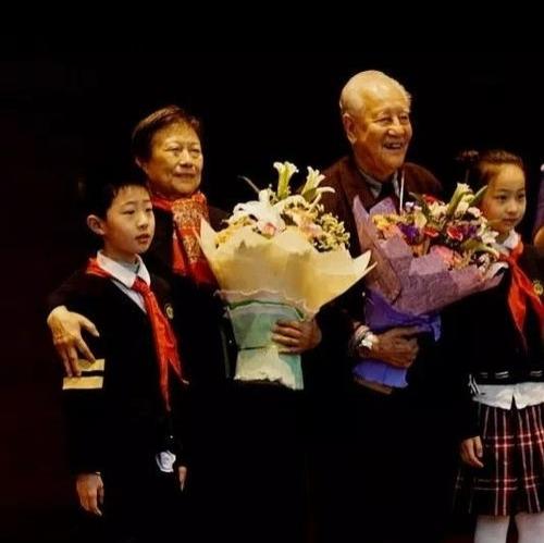 逆天了（篮球）多米尼克较量赞比亚比分预测短视频电商应用-独家观察