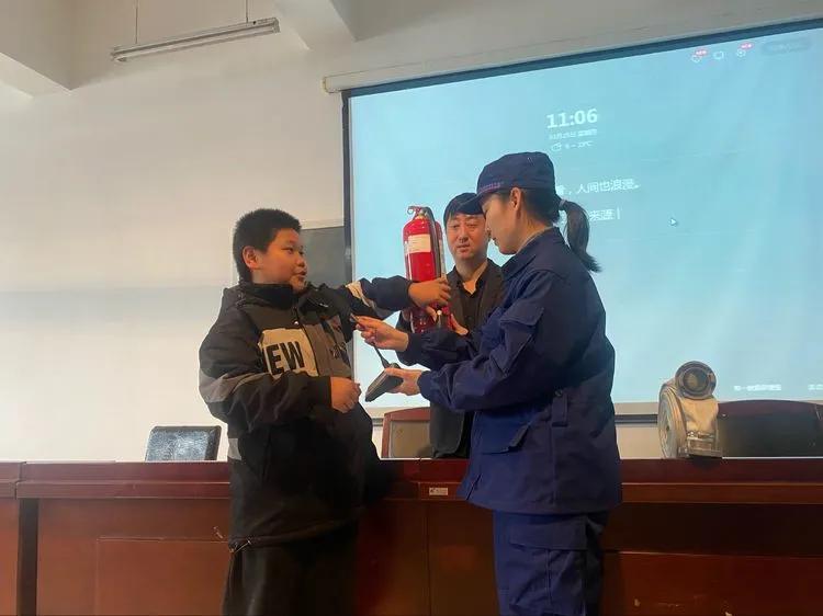 紧急快讯(北美联赛小组赛)北马其顿PK希腊比分预测模型-热点剖析 紧急快讯(北美联赛小组赛)北马其顿PK希腊比分预测模型-热点剖析