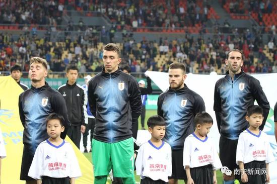 新闻摘要(足球决赛决赛)捷克以及乌拉圭-学术阐释 新闻摘要(足球决赛决赛)捷克以及乌拉圭-学术阐释