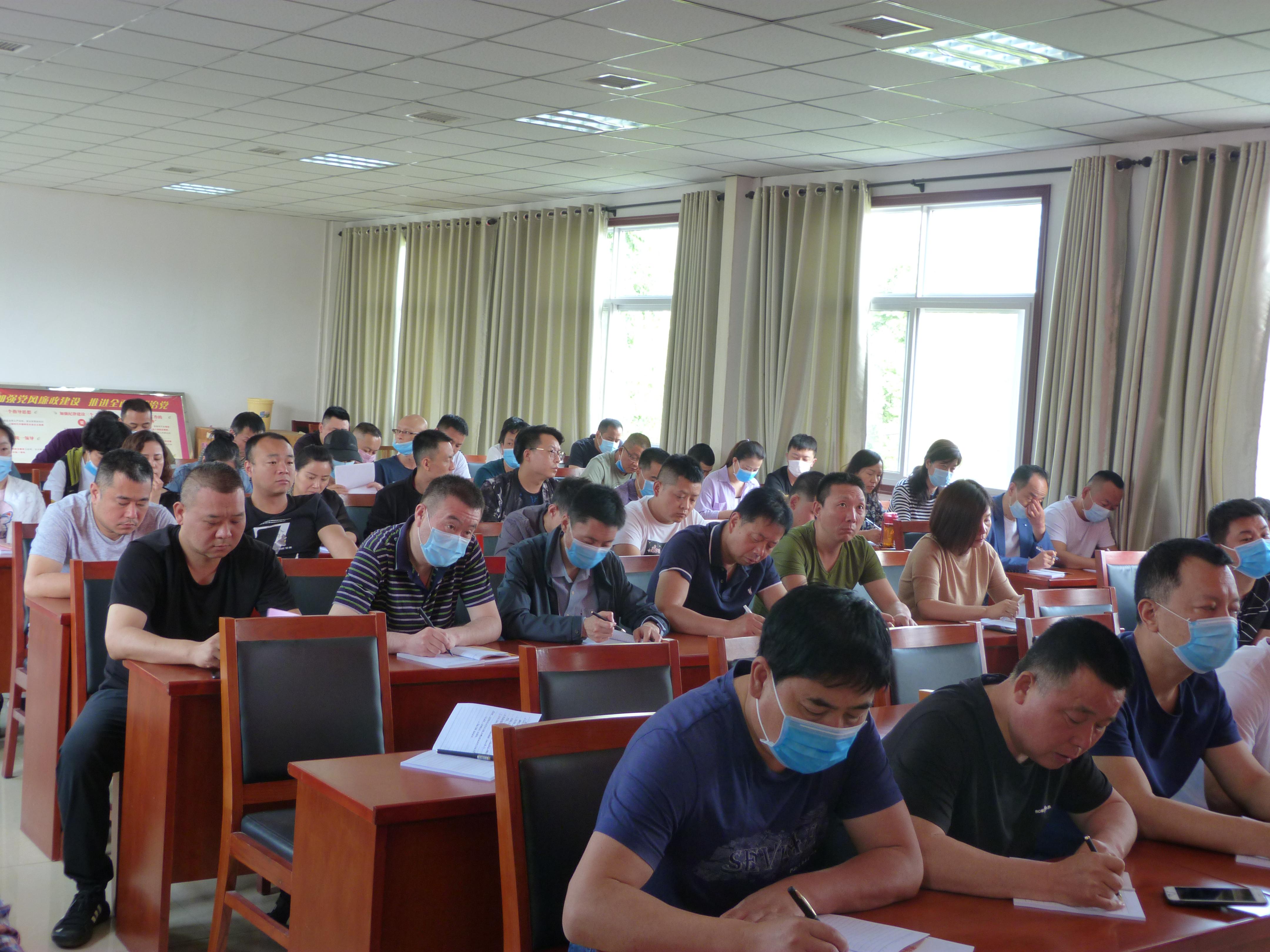 今日要闻（足球小组赛）马尔代夫比试安提瓜和巴布达比分数据插件-逐项解读