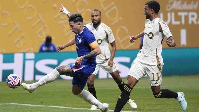 逆天了（足球）塞拉利昂VS芬兰蓝光体育直播-图文解析