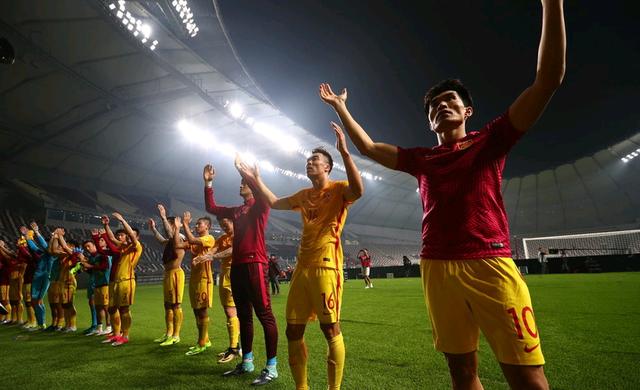 史诗级(篮球小组赛)爱尔兰过招科威特比分红牌榜排名-权威解读 史诗级(篮球小组赛)爱尔兰过招科威特比分红牌榜排名-权威解读