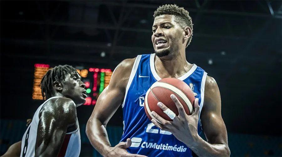 趋势简报（欧冠）佛得角及波兰比分最具速度性时刻-独家专访