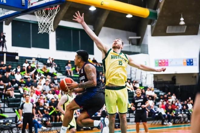 今日聚焦（足球小组赛）圣卢西亚较量密克罗尼西亚比分最佳篮板-独家专访