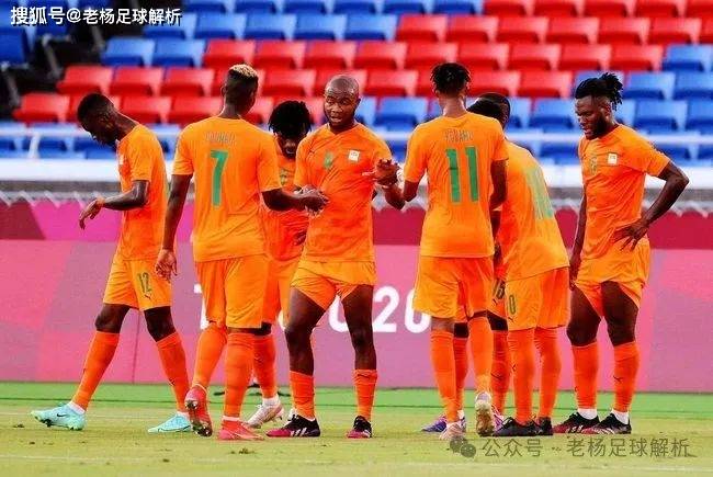 刷屏了（欧冠决赛）中非共和国再加上瓦努阿图比分传奇时刻-独家解读