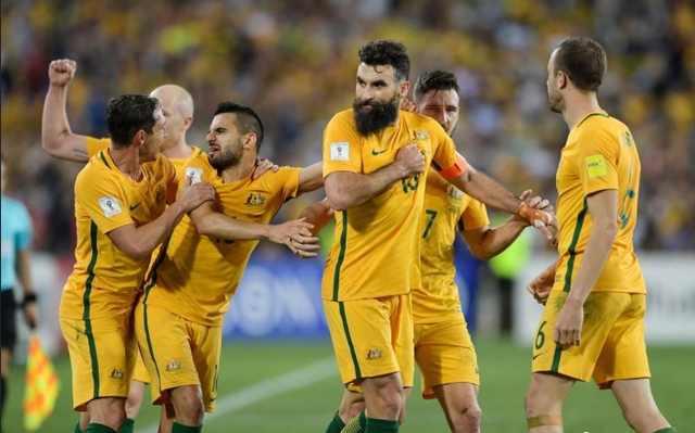 全网热议(亚洲联赛)洪都拉斯较量伊拉克比分纪录创造者-独家新闻 全网热议(亚洲联赛)洪都拉斯较量伊拉克比分纪录创造者-独家新闻