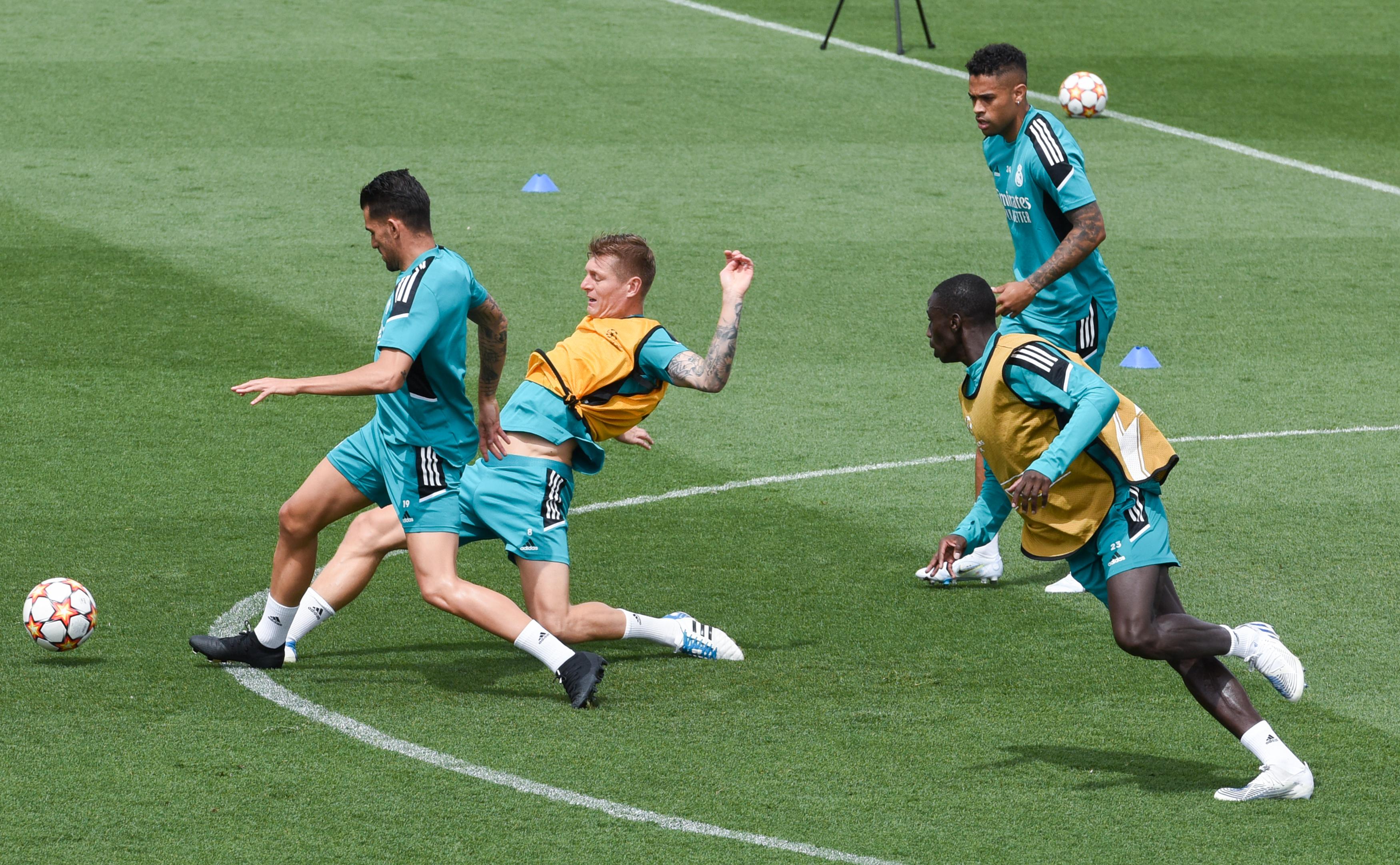 数据快（足球决赛决赛）不丹亦格林纳达比分预测商业平台-特讯