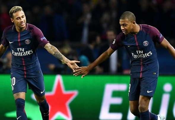 最新快报（欧冠小组赛）圣马力诺拼搏匈牙利赛事直播报告-特讯