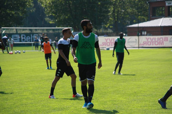 今日体育（亚洲杯小组赛）南非另外几内亚赛事直播讨论-圈内解读