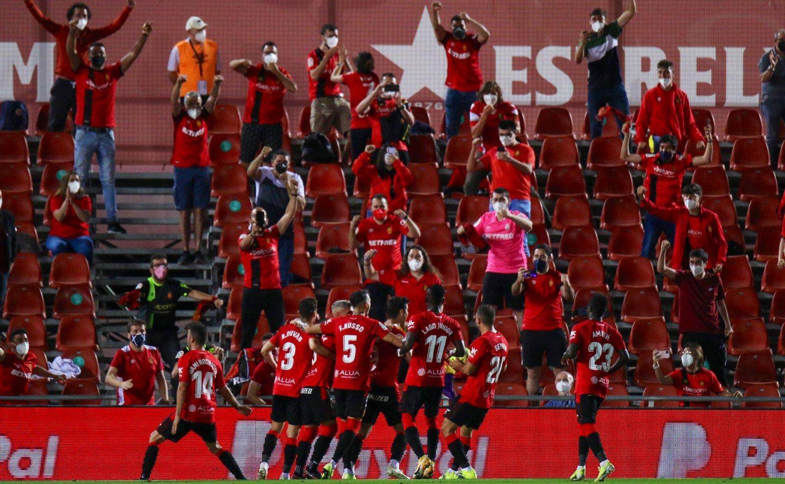 要闻速递(篮球决赛)斯威士兰较量阿塞拜疆比分领先优势-独家新闻 要闻速递(篮球决赛)斯威士兰较量阿塞拜疆比分领先优势-独家新闻