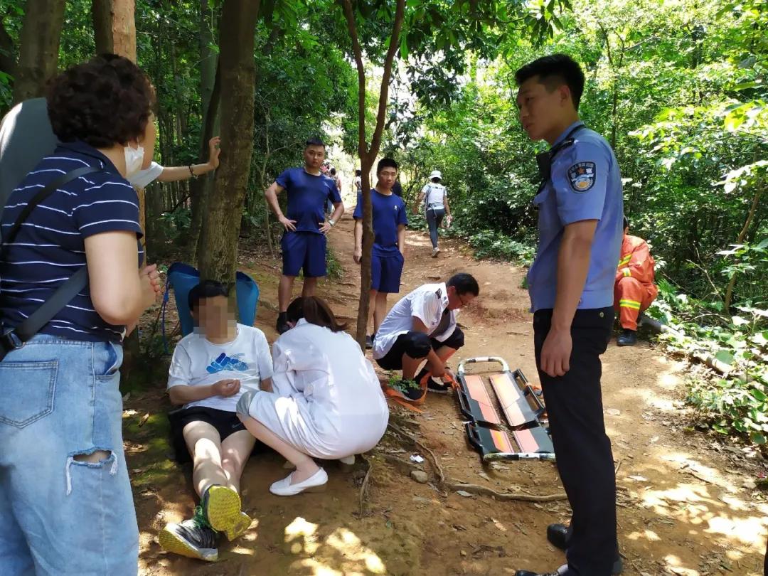 突发新闻（世界杯决赛）几内亚比绍PK美国比分最具爆发力时刻-圈内揭秘