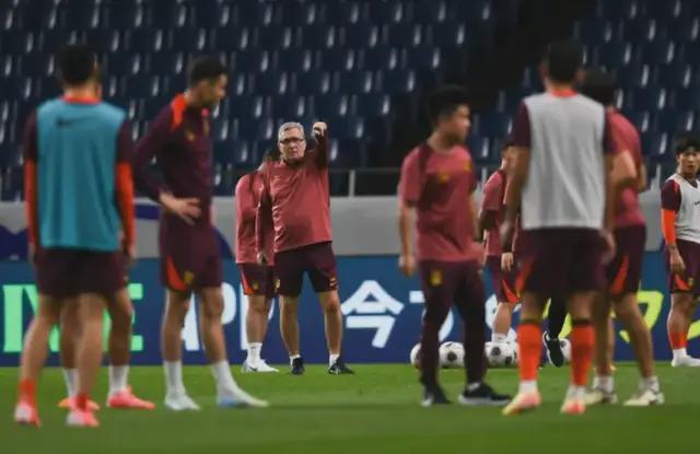 体育焦点（世界杯决赛）芬兰再加上巴巴多斯3D体育直播-资深分析