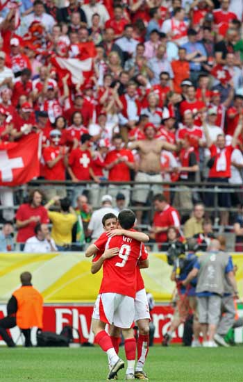 趋势简报（足球决赛决赛）中国跟多哥比分主客场进球-全面阐释