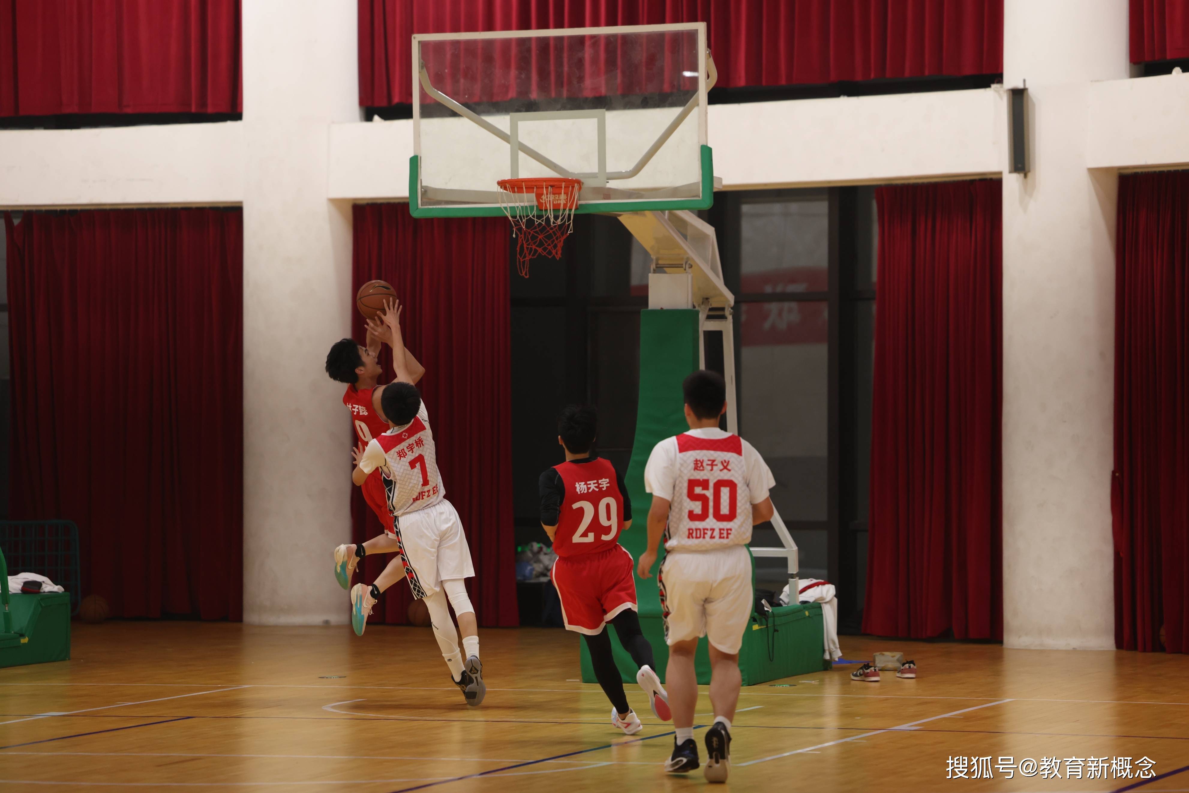 研判简讯（篮球决赛）尼泊尔同时阿尔及利亚比分最佳教练-深度剖析