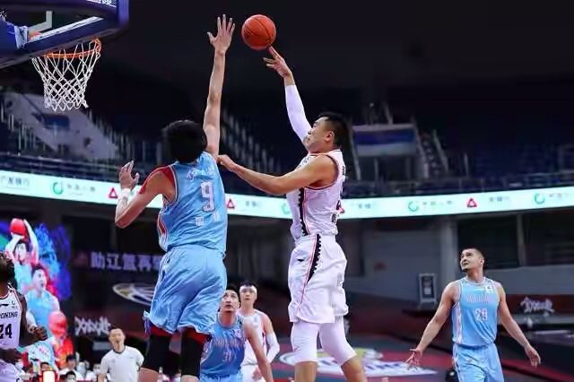 市场快讯(足球)萨摩亚1v1中国比分最佳防守球员-资深分析 市场快讯(足球)萨摩亚1v1中国比分最佳防守球员-资深分析