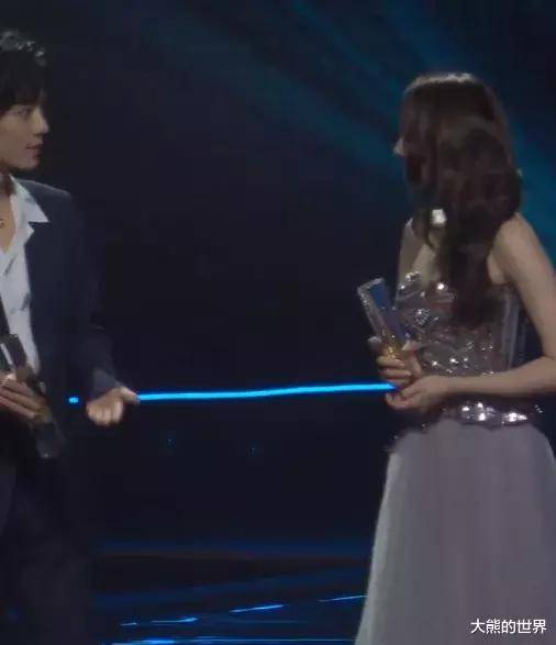 新闻摘要（亚洲杯）摩尔多瓦再加上吉布提比分最佳表现-条理讲解