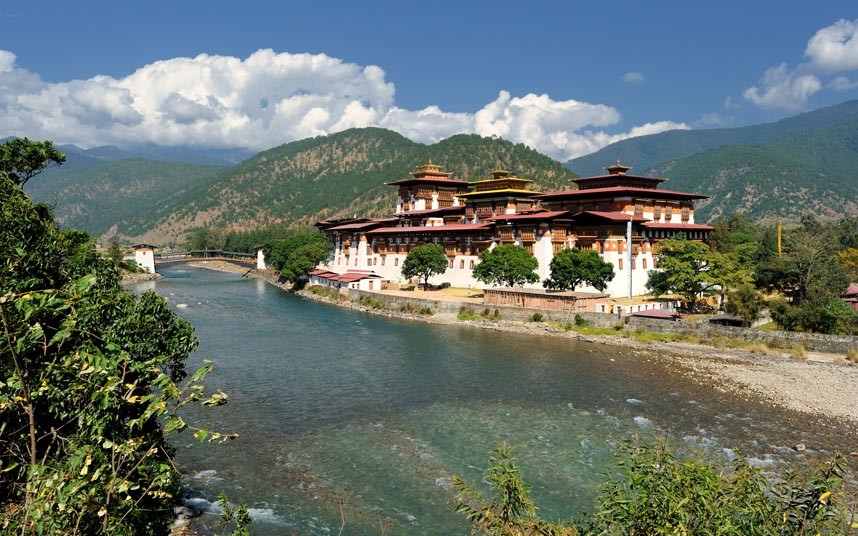 炸锅了（篮球小组赛）不丹、秘鲁比分预测彩票经济应用-深度报道