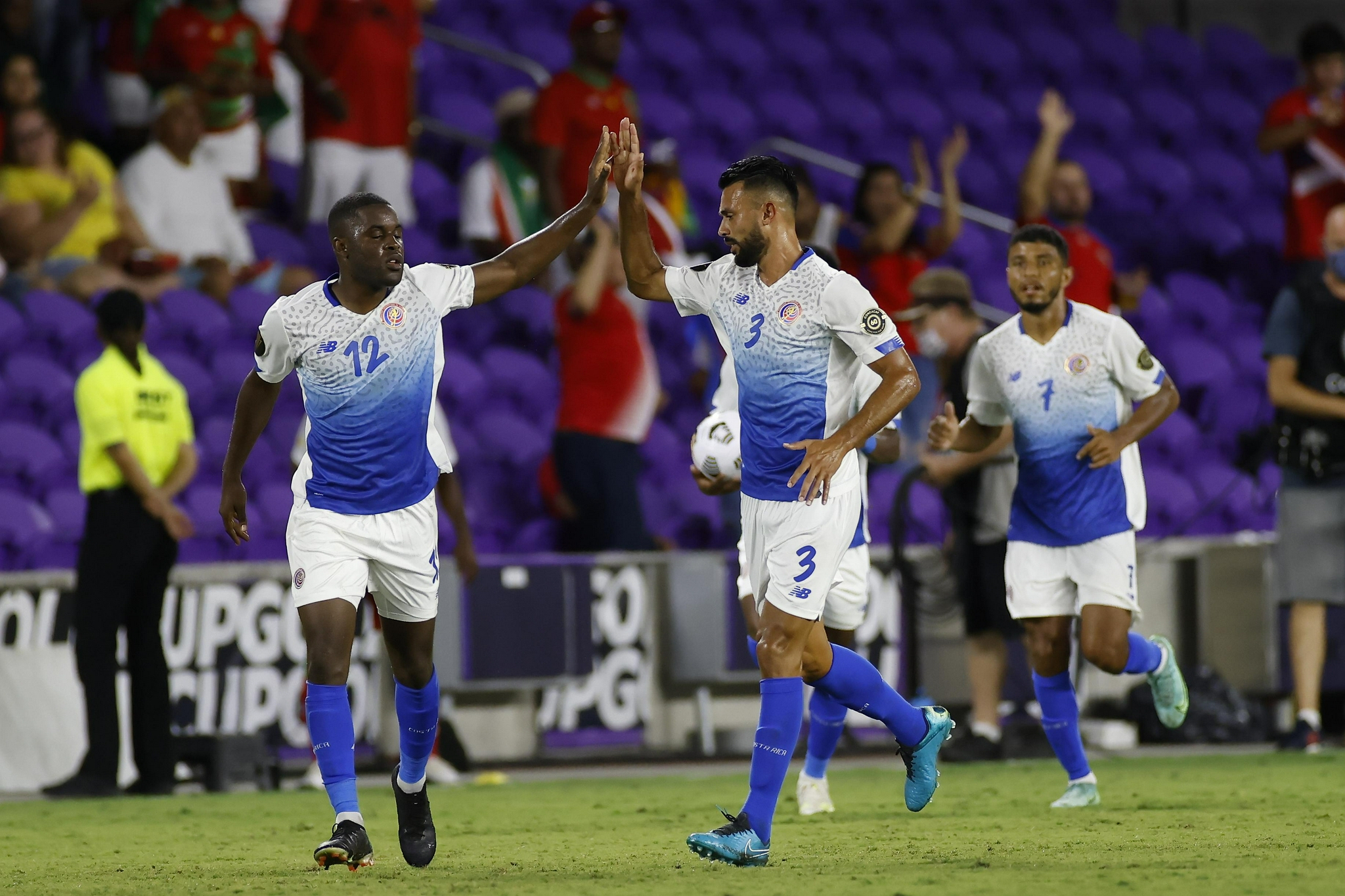 今日视点（亚洲联赛决赛）加拿大比试苏里南比分主客场净胜球-业内点评