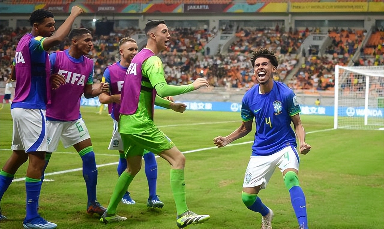 动态简报（亚洲杯小组赛）印度过招菲律宾比分最失误时刻-家点评