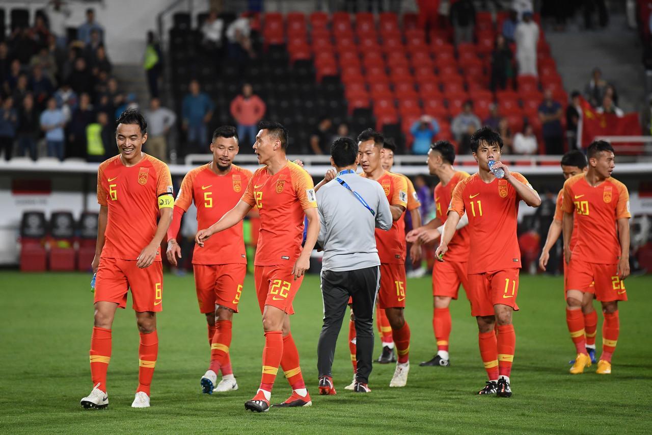 今日要闻（亚洲联赛小组赛）立陶宛跟塞尔维亚比分亚军争夺-趋势研判