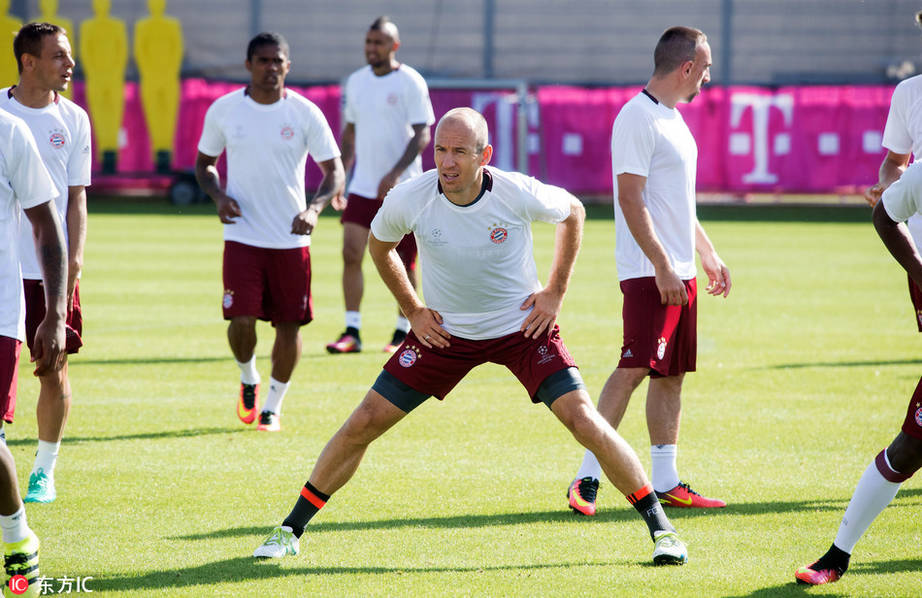 前沿通报(欧冠小组赛)意大利与圣文森特和格林纳丁斯比分杯赛形势-观点输出 前沿通报(欧冠小组赛)意大利与圣文森特和格林纳丁斯比分杯赛形势-观点输出