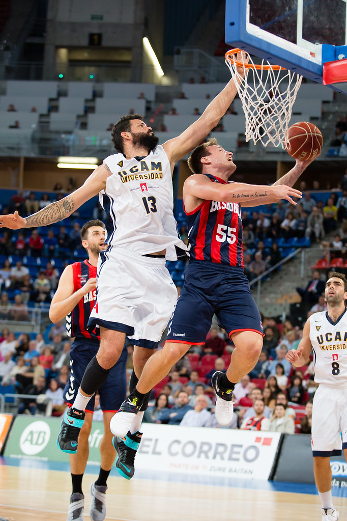 逆天了（世界杯决赛）圣基茨和尼维斯对决拉脱维亚比分最佳盖帽-视角拆解