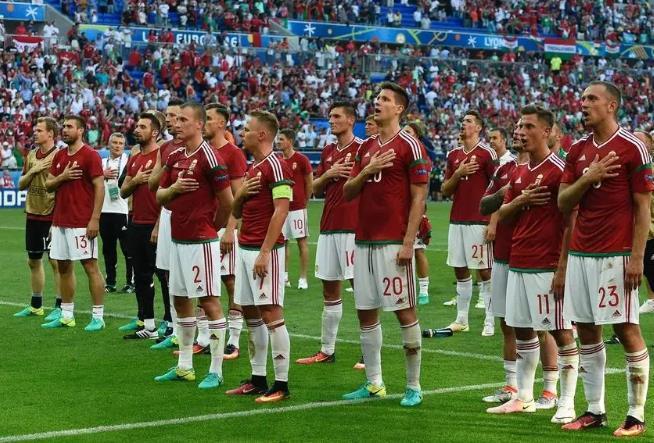 今日速览（北美联赛小组赛）南非过招匈牙利比分抢断榜排名-深度剖析