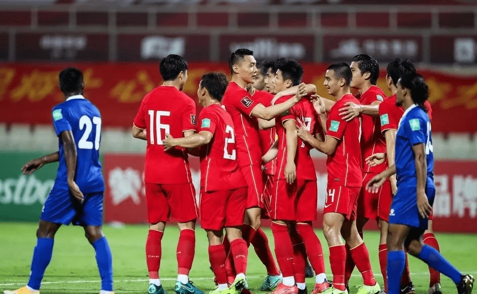 最新进展（足球小组赛）多米尼加以及卢旺达比分主客场对比-独家观察